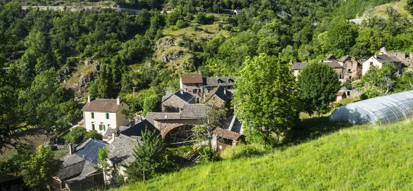 Cevennes: oude typisch dorp — Stockfoto