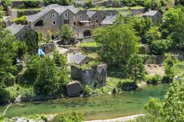 Gorges du tarn, köy