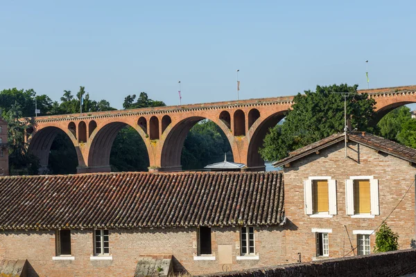 Albi, pont sur le Tarn — Photo