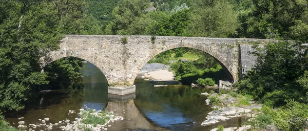Cevennes: gamla bron — Stockfoto