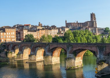 Albi, tarn Nehri Köprüsü