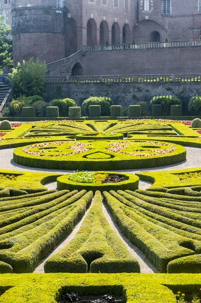 Albi, Palais de la Berbie, jardín — Foto de Stock