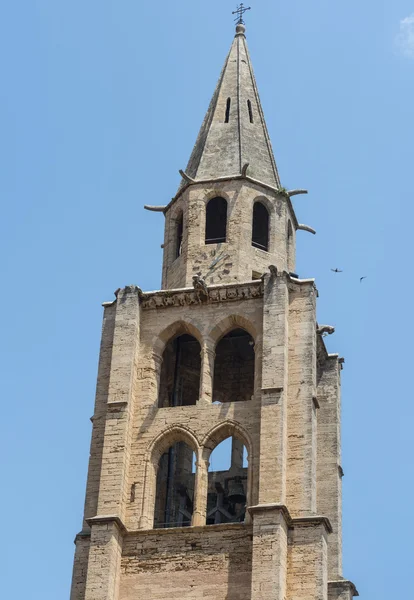 Montagnac, iglesia gótica —  Fotos de Stock