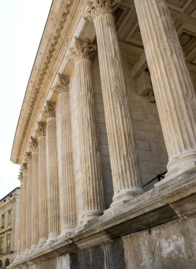 NIMES: Maison Carree