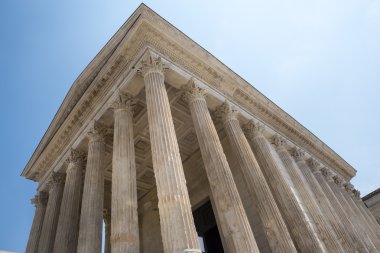 NIMES: Maison Carree