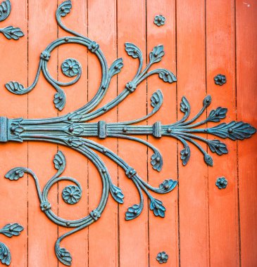 Arles, Aziz trophime Kilisesi