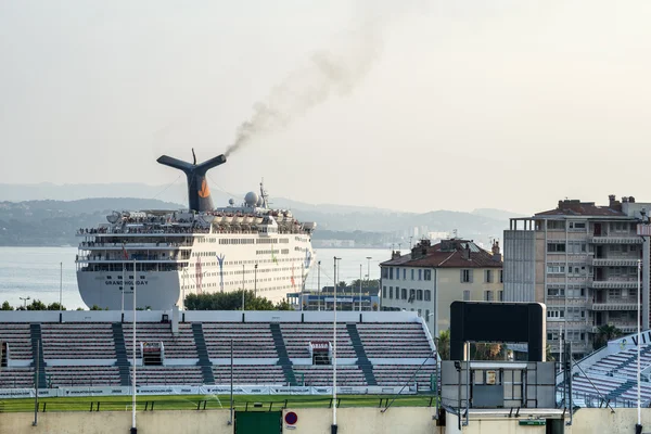 Toulon, havn og stadion – stockfoto