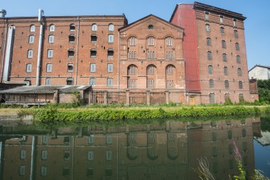 Certosa di pavia, eski fabrika