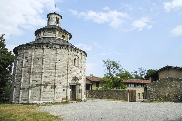 San Tomé, iglesia cerca de Almenno —  Fotos de Stock