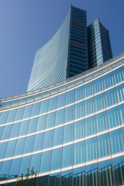 Milano 'daki modern binalar