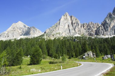 Passo Falzarego, Dolomites