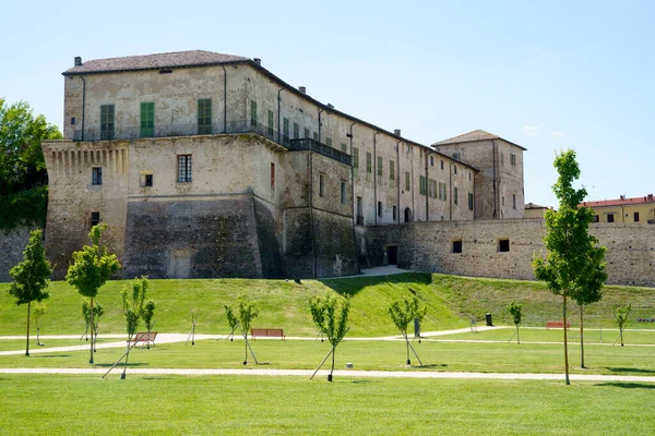 Замок Парк Сала Баганза Провинции Парма Эмилия Романья Италия Весной — стоковое фото