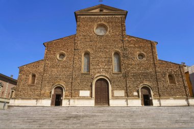 Faenza, Ravenna ili, Emilia-Romagna, İtalya: tarihi katedral (duomo)