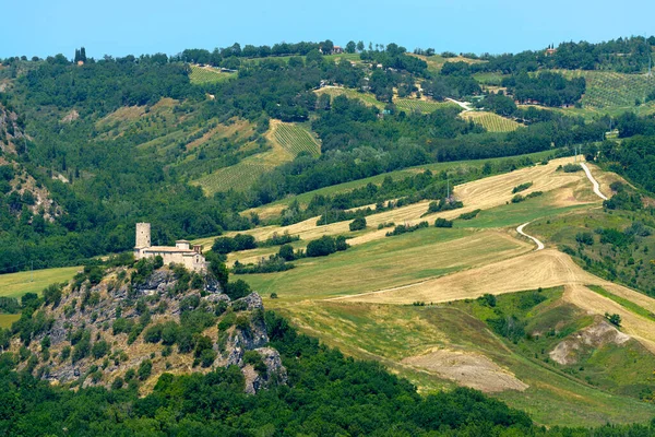 Τοπίο Χώρας Την Άνοιξη Κοντά Στο Verucchio Και Τον Άγιο — Φωτογραφία Αρχείου