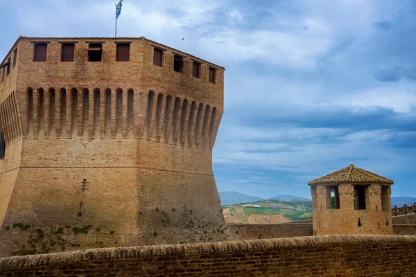 Mondavio Pesaro Urbino Ili Marche Talya Ortaçağ Şehri Duvarlarla Çevrili — Stok fotoğraf