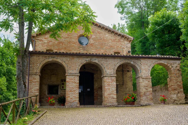 Esterno Della Storica Chiesa Vicino Mondavio Provincia Pesaro Urbino Marche — Foto Stock