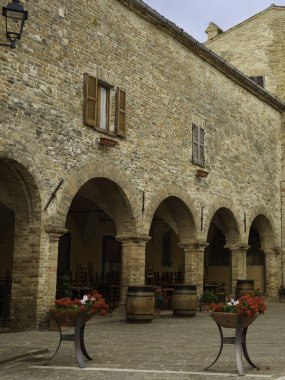 Moresco, Fermo eyaletinin ünlü ortaçağ köyü, Marche, İtalya
