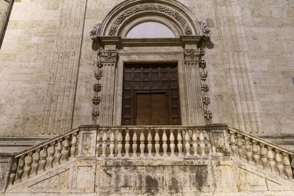 Ascoli Piceno Marche Talya Geceleyin Tarihi Binalar — Stok fotoğraf