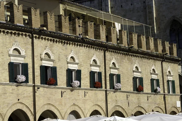 Ascoli Piceno Marche Italy Historic Buildings Morning Piazza Del Popolo — стокове фото