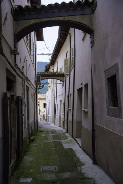 Norcia Provincie Perugia Umbrië Italië Typische Oude Straat Met Bogen — Stockfoto