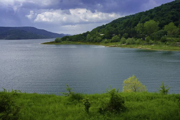 Lago Campotosto Provincia Aquila Abruzos Italia Primavera —  Fotos de Stock