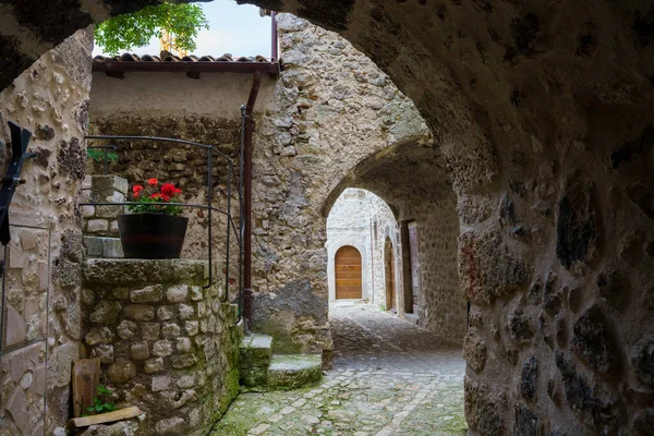 Santo Stefano Sessanio Μεσαιωνικό Χωριό Στο Φυσικό Πάρκο Gran Sasso — Φωτογραφία Αρχείου