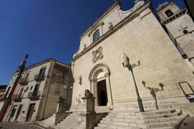 Popoli, Pescara province, Abruzzo, Italy: the historic city at morning