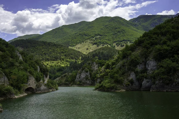 Mountain Landscape Road Gole Del Sagittario Famous Canyon Abruzzo Italy — Stock Photo, Image