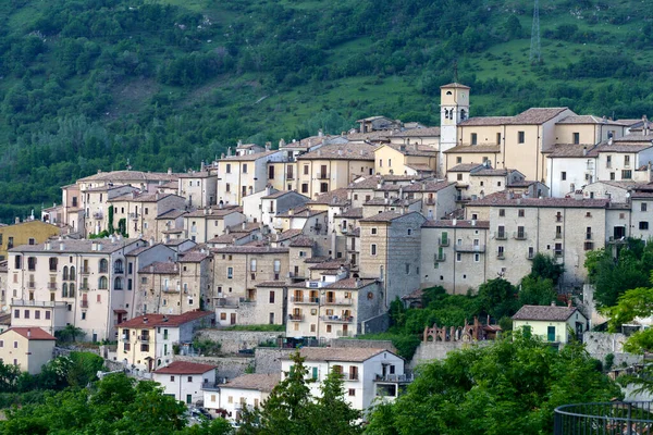 Barrea Régi Falu Aquila Tartományban Abruzzo Olaszország Tavasszal Június — Stock Fotó