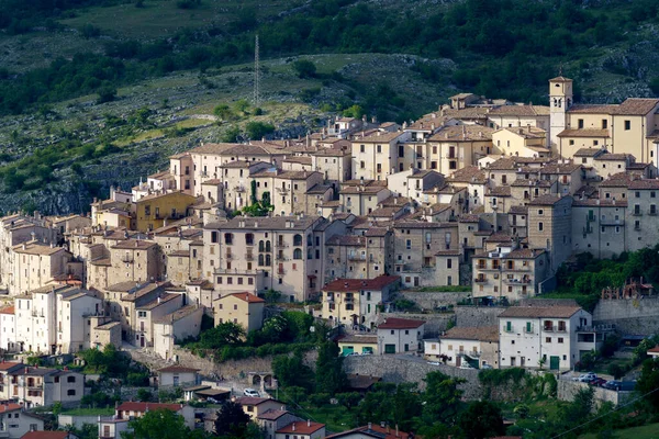 Barrea Oud Dorp Provincie Aquila Abruzzo Italië Lente Juni — Stockfoto