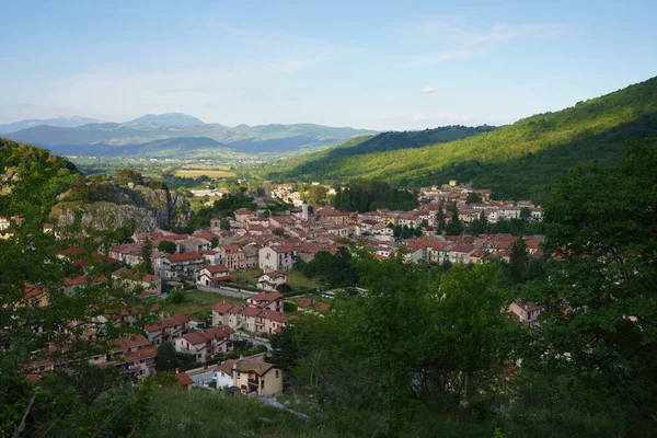 Paisaje Primavera Con Vista Panorámica Alfedena Provincia Aquila Abruzos Italia — Foto de Stock