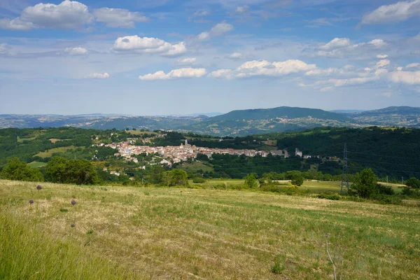 Krajobraz Molise Pobliżu Macchiagodena Frosolone Prowincja Isernia Czerwcu Widok Sant — Zdjęcie stockowe