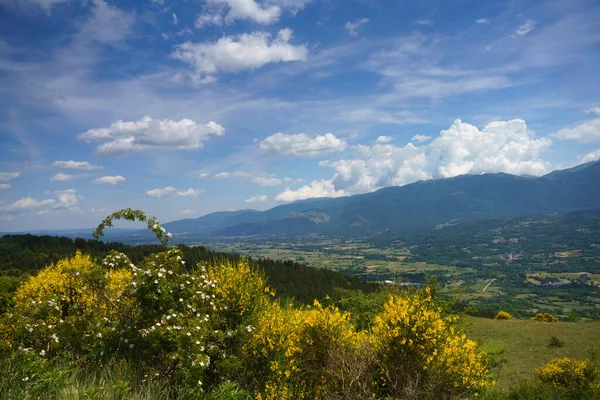 Haziran Ayında Macchiagodena Yakınlarındaki Molise Grotte Isernia Daki Sant Angelo — Stok fotoğraf