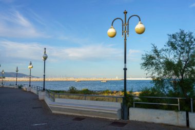 Manfredonia kıyıları, Foggia ili, Apulia, İtalya