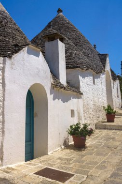 Alberobello, Bari ili, Apulia, İtalya: ünlü trulli 'nin dışı. Unesco Dünya Mirası Sitesi