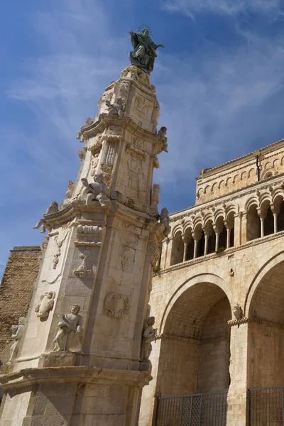 Bitonto Zabytkowe Miasto Prowincji Bari Apulia Włochy Zewnątrz Katedra Duomo — Zdjęcie stockowe