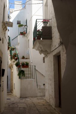 Haziran 'da İtalya' nın Apulia eyaletinin tarihi kenti Cisternino 'da