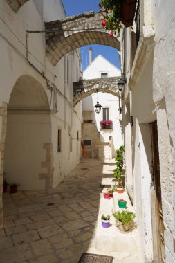 Locorotondo, Apulia, İtalya 'nın Bari eyaletinin tarihi bir kasabası.