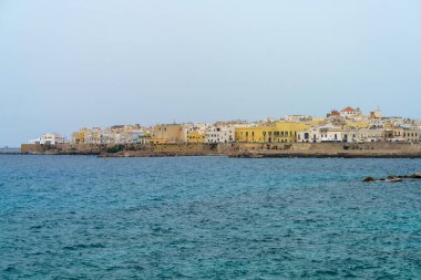 Salento kıyıları, Lecce ili, Apulia, İtalya, Gelibolu 'da, yazın