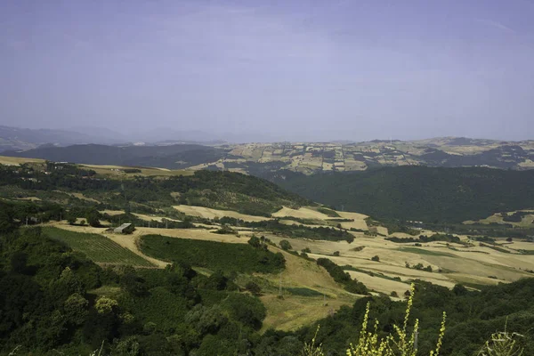 Αγροτικό Τοπίο Στη Βασιλικάτα Κοντά Στη Μέλφι Επαρχία Ποτέντζα Ιταλία — Φωτογραφία Αρχείου
