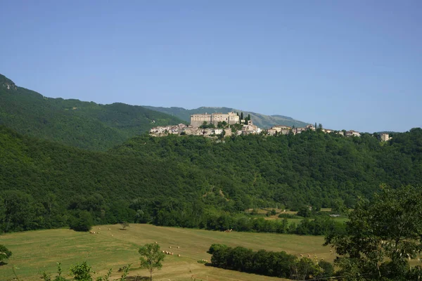 Veduta Rocca Sinibalda Centro Storico Della Provincia Rieti Lazio Italia — Foto Stock