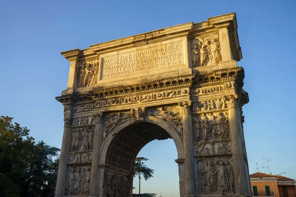 Bénévent Campanie Italie Arco Traiano Romain Monument Historique Avec Sculptures — Photo