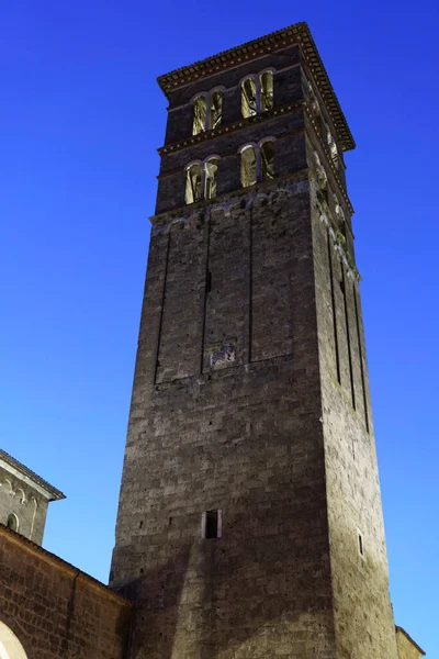 Rieti Lazio Olaszország Középkori Duomo Katedrális Külseje Éjszaka — Stock Fotó