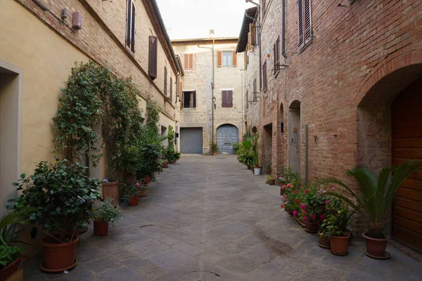 Buonconvento, İtalya, Toskana 'nın Siena eyaletindeki ortaçağ kasabası.