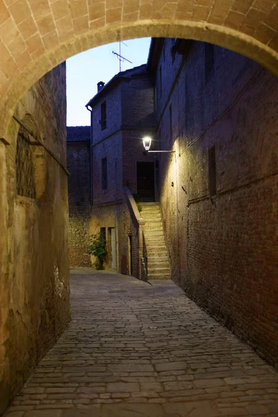 Buonconvento Średniowieczne Miasto Prowincji Siena Toskania Włochy Nocą — Zdjęcie stockowe