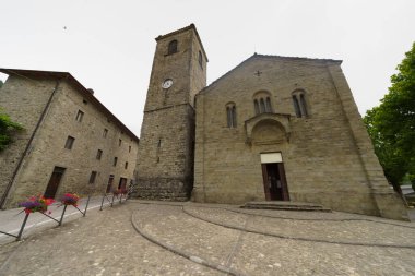 Santa Maria Assunta Kilisesi Popiglio, Pistoia ili, Toskana, İtalya