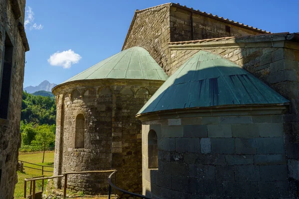 Exterior Iglesia Medieval Los Santos Cornelio Cipriano Codiponte Provincia Massa — Foto de Stock