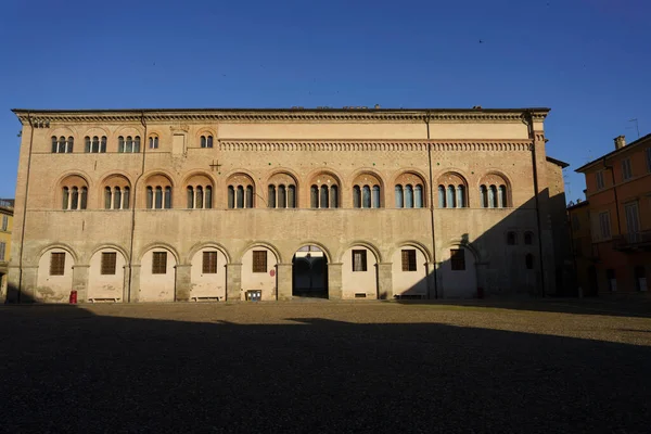 Parma Katedrali, Emilia-Romagna, İtalya, sabah