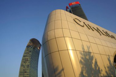 Milan, Lombardiya İtalya: üç kuleli modern Citylife Park
