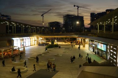 Milan, Lombardiya İtalya: üç kuleli modern Citylife Park